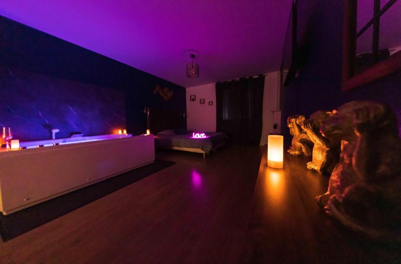 * Spa & Detente # Suite Privee # Tours # Netflix * Kültér fotó