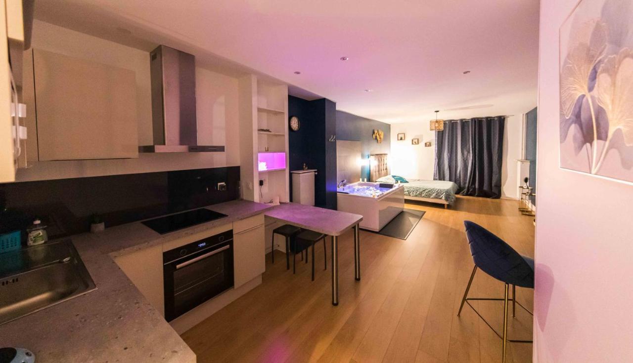 * Spa & Detente # Suite Privee # Tours # Netflix * Kültér fotó