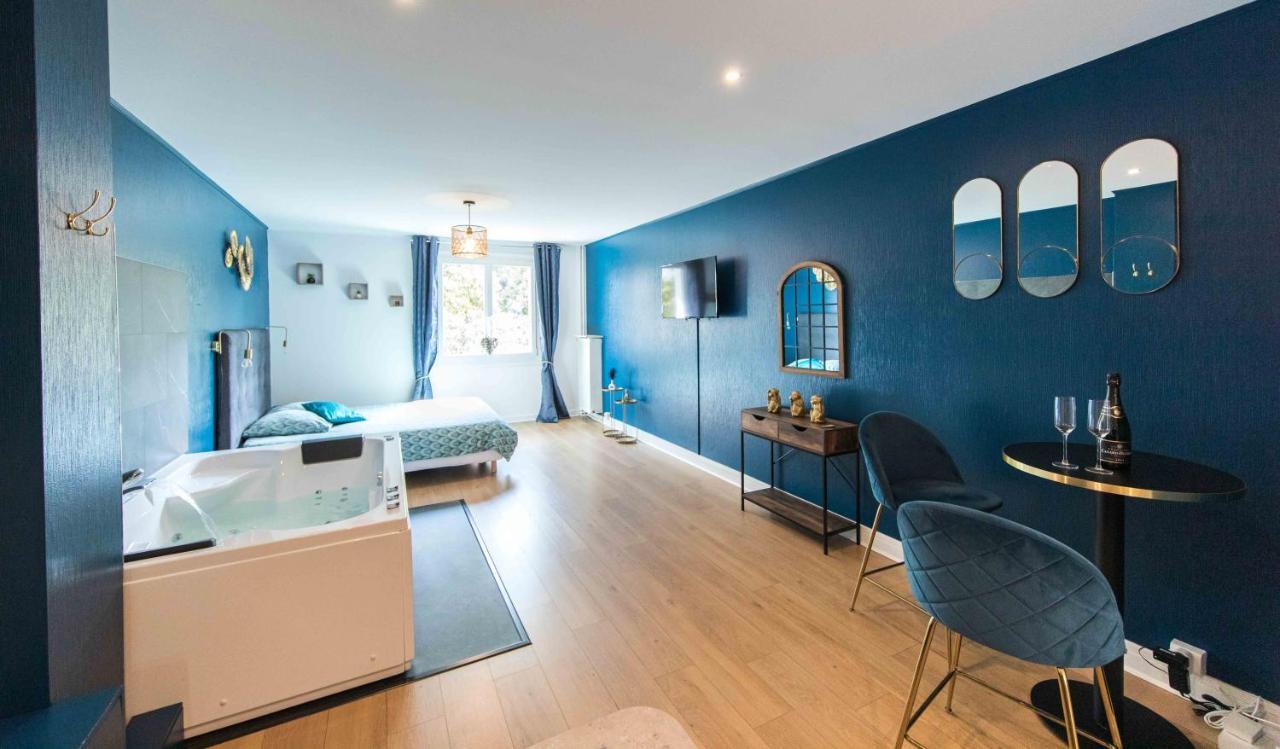 * Spa & Detente # Suite Privee # Tours # Netflix * Kültér fotó