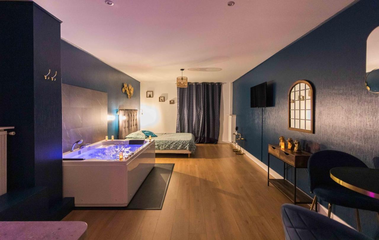 * Spa & Detente # Suite Privee # Tours # Netflix * Kültér fotó